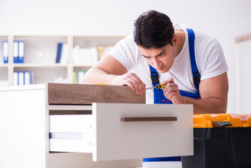 Handyman Assembly Service in Kansas City, KS